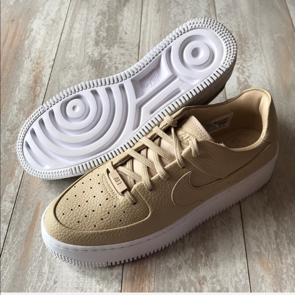 NWT Nike Air Force 1 Sage - Picture 8 of 8